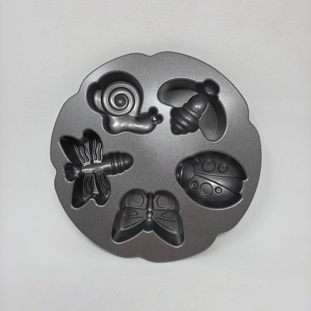 Nordic Ware Garden Bugs Cupcake Pan Snail Bee Lady Bug Butterfly Dragonfly